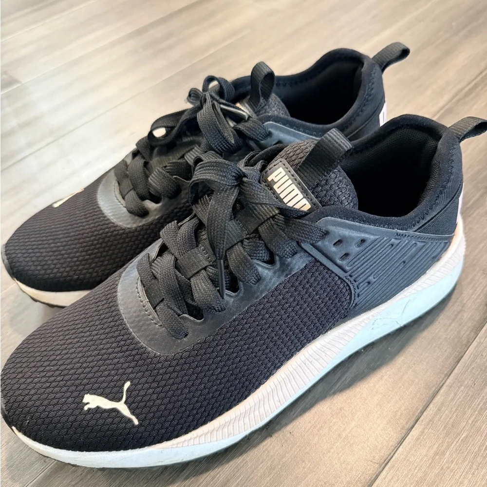 Puma Black Athletic Sneakers Women’s Size 9